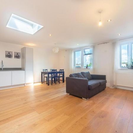 Lovely Penthouse Near Canary Wharf London Exterior photo