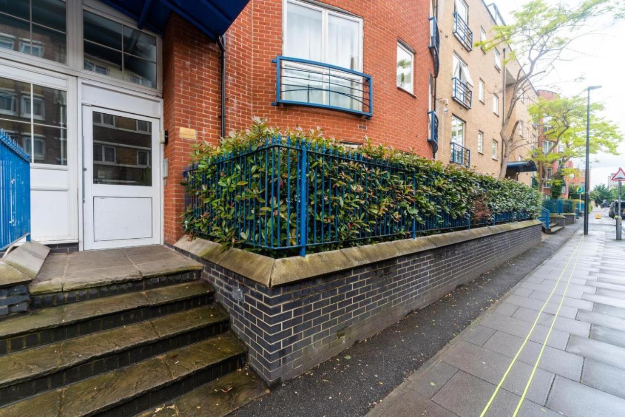 Lovely Penthouse Near Canary Wharf London Exterior photo